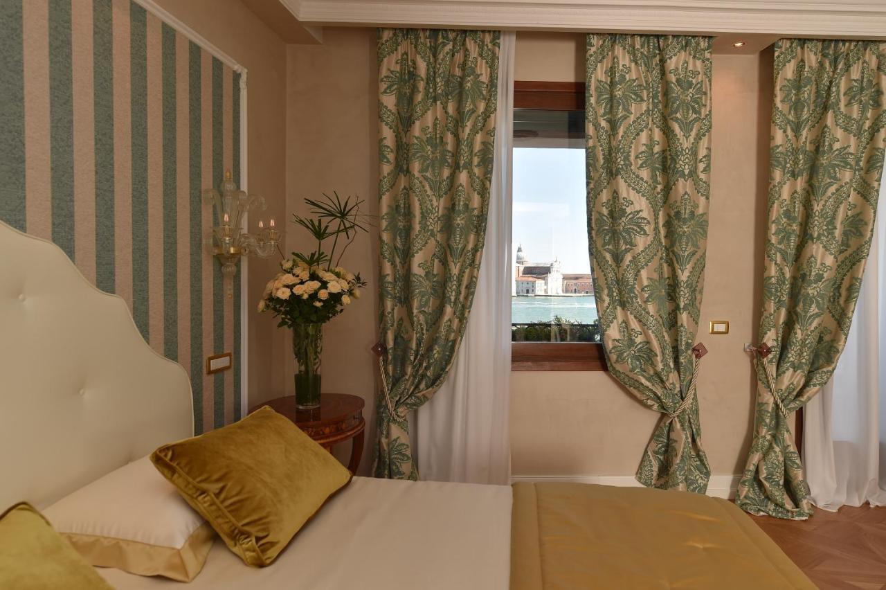 Savoia & Jolanda Hotel Venesia Bagian luar foto